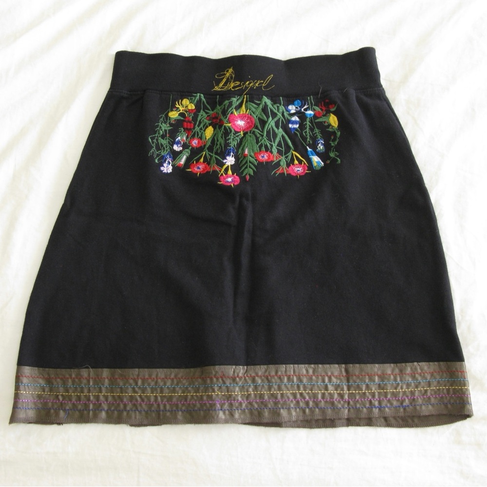 vintage black desigual skirt
